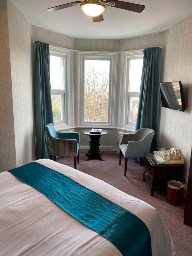 The Kingswood Guest House - Adult Only Weymouth Luaran gambar
