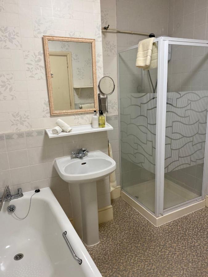 The Kingswood Guest House - Adult Only Weymouth Luaran gambar